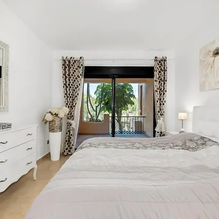 Gorgeous Apartment, 3br With Pool And Terrace *