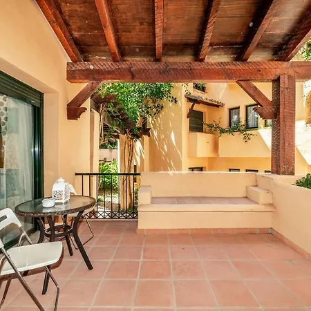 Gorgeous Apartment, 3br With Pool And Terrace Estepona